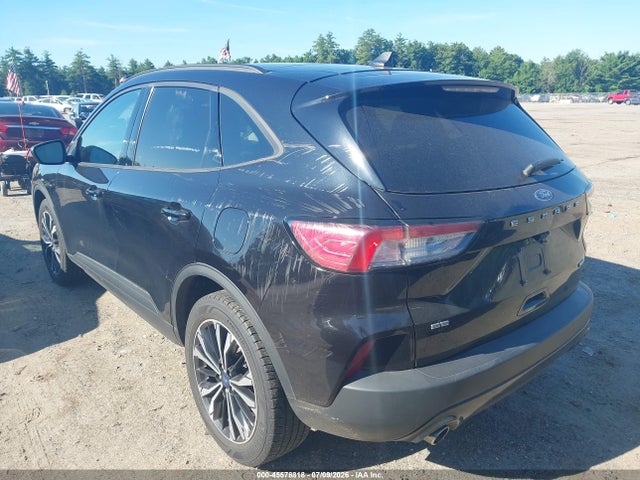 1FMCU9BZXMUA08649 Ford Escape Se Hybrid