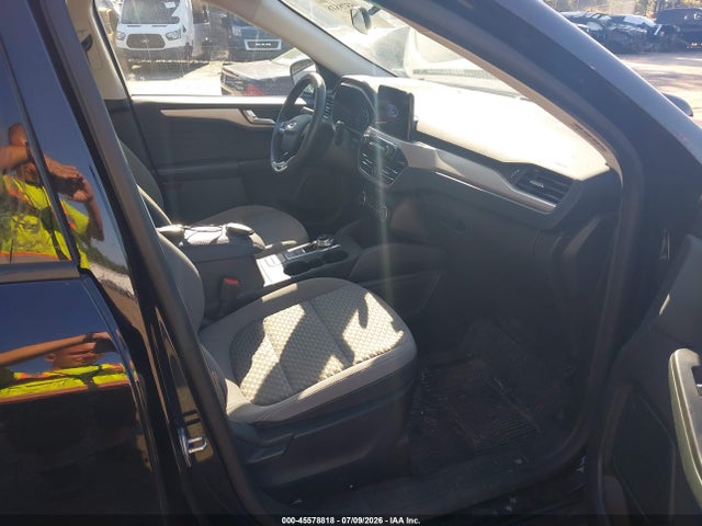 1FMCU9BZXMUA08649 Ford Escape Se Hybrid