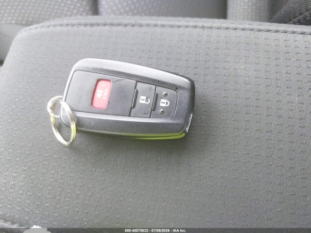 Toyota Prius Le 2022 JTDKAMFU2N3176741 Image 11