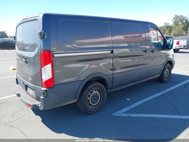 Ford Transit-150 2016 1FTYE1YM6GKB41798 Image 4