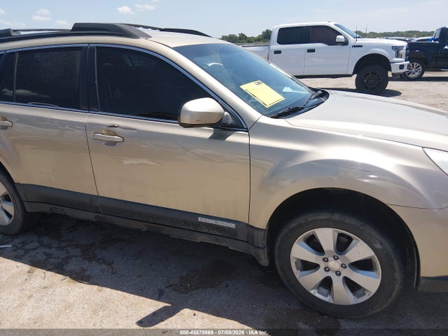 45578869 :رقم المزاد ، 4S4BRCCC3A3322018 vin ، 2010 Subaru Outback 2.5i Premium مزاد بيع