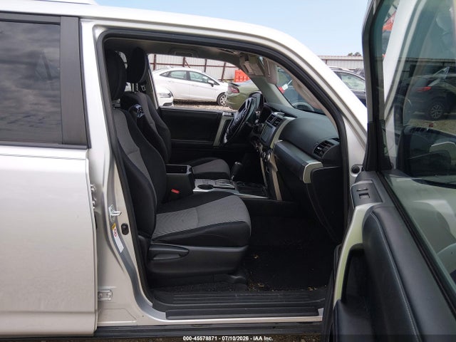 Auction sale of the 2014 Toyota 4runner Sr5, vin: JTEZU5JRXE5081536, lot number: 45578871