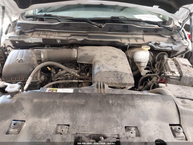 1C6RR7KG2KS658367 RAM 1500 Classic Tradesman 4x4 5&#039;7 Box