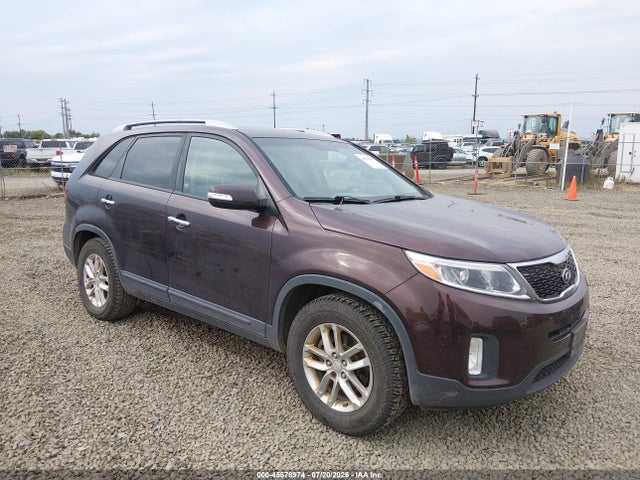 KIA SORENTO LX 2015 5XYKT4A68FG573323 Image 1