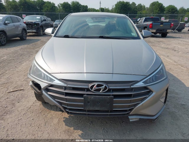 Продажа на аукционе авто 2020 Hyundai Elantra Sel, vin: 5NPD84LF3LH575430, номер лота: 45578978