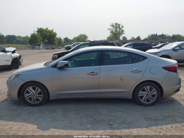 Продажа на аукционе авто 2020 Hyundai Elantra Sel, vin: 5NPD84LF3LH575430, номер лота: 45578978