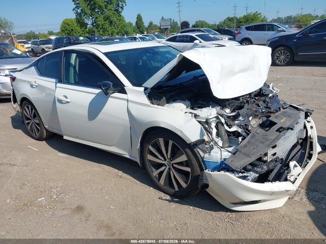 45578985 :رقم المزاد ، 1N4AL4CV2LN306009 vin ، 2020 Nissan Altima Sr Vc-turbo Fwd مزاد بيع