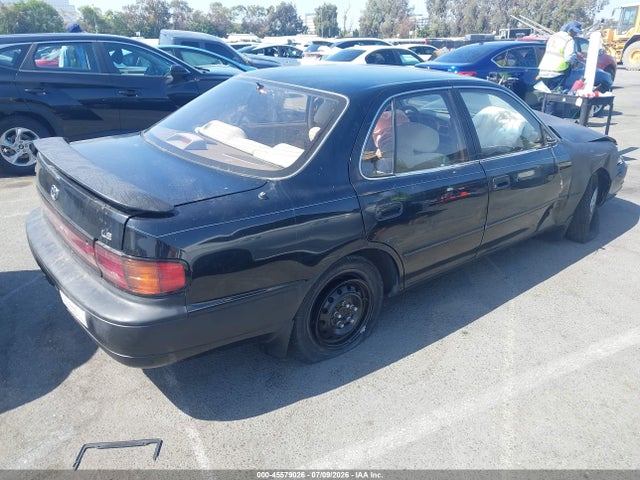 1994 Toyota Camry Le მანქანა იყიდება აუქციონზე, vin: JT2SK12E6R0191494, აუქციონის ნომერი: 45579026