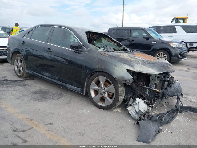 2014 4T1BF1FKXEU798489 головне зображення