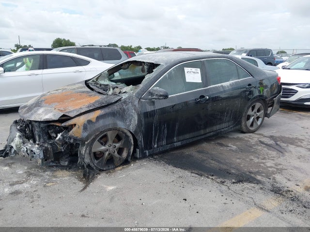 2014 Toyota Camry Se Sport მანქანა იყიდება აუქციონზე, vin: 4T1BF1FKXEU798489, აუქციონის ნომერი: 45579039