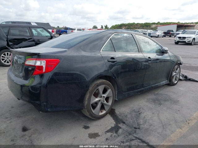 2014 Toyota Camry Se Sport მანქანა იყიდება აუქციონზე, vin: 4T1BF1FKXEU798489, აუქციონის ნომერი: 45579039