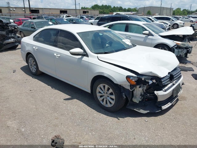 2012 Volkswagen Passat 2.5l S მანქანა იყიდება აუქციონზე, vin: 1VWAH7A36CC096764, აუქციონის ნომერი: 45579090