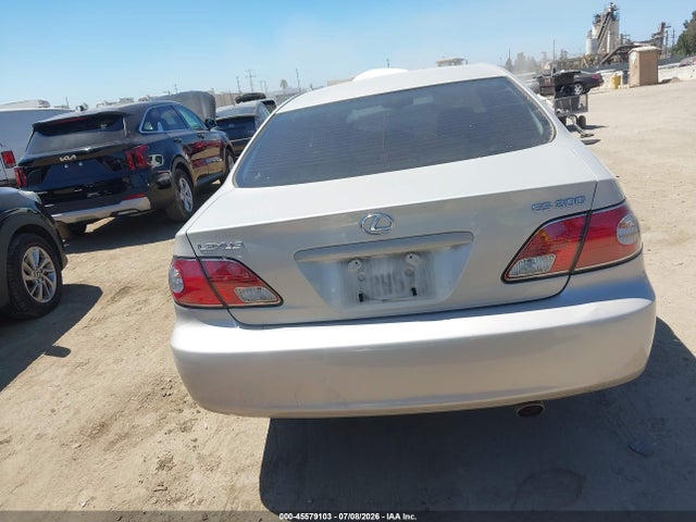 Продажа на аукционе авто 2003 Lexus Es 300, vin: JTHBF30G330138690, номер лота: 45579103