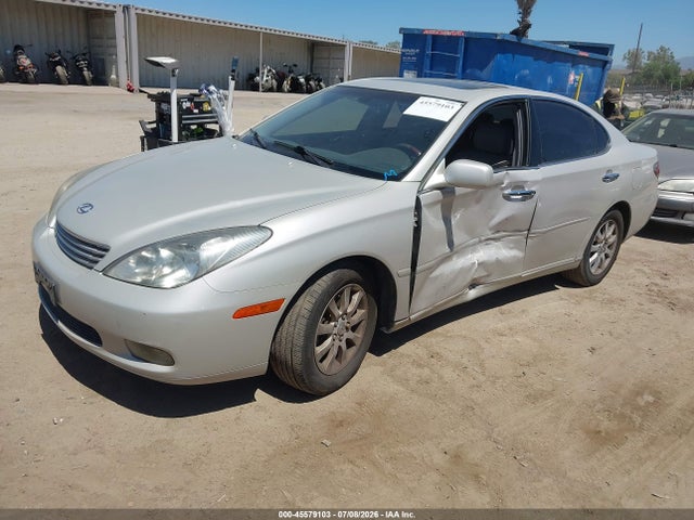 Продажа на аукционе авто 2003 Lexus Es 300, vin: JTHBF30G330138690, номер лота: 45579103