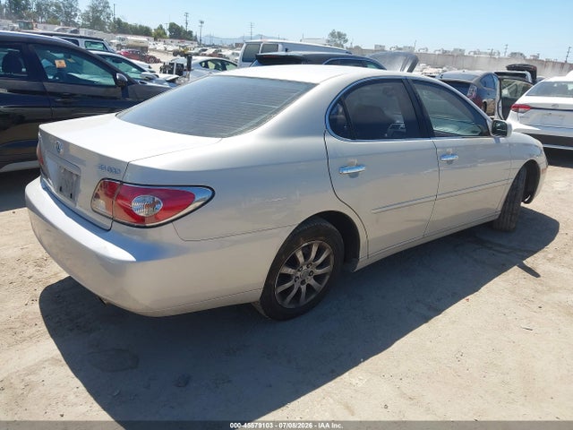 Продажа на аукционе авто 2003 Lexus Es 300, vin: JTHBF30G330138690, номер лота: 45579103