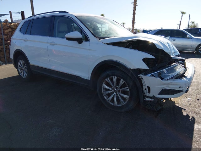 Продаж на аукціоні авто 2018 Volkswagen Tiguan 2.0t Se/2.0t Sel, vin: 3VV3B7AX2JM156827, номер лоту: 45579110