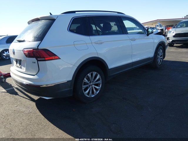 Продаж на аукціоні авто 2018 Volkswagen Tiguan 2.0t Se/2.0t Sel, vin: 3VV3B7AX2JM156827, номер лоту: 45579110