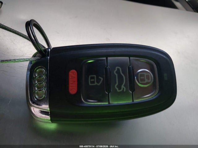 45579114 :رقم المزاد ، WAUCGAFH8CN000585 vin ، 2012 Audi S5 Premium Plus مزاد بيع