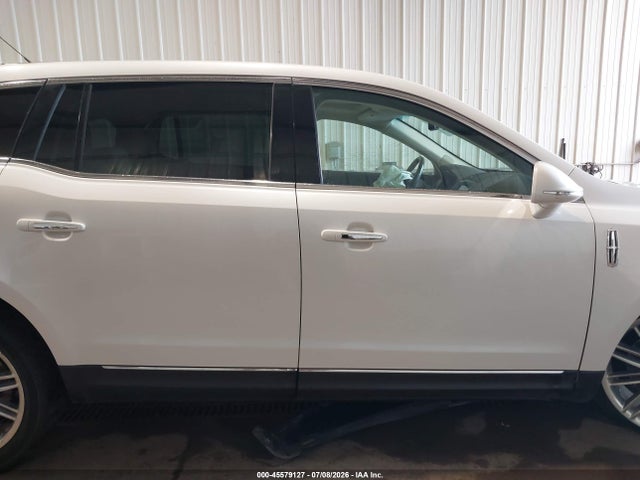 2019 Lincoln Mkt Reserve მანქანა იყიდება აუქციონზე, vin: 2LMHJ5AT8KBL03342, აუქციონის ნომერი: 45579127