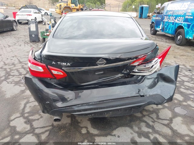 Nissan Altima 2.5 S 2018 1N4AL3AP4JC475570 Image 16
