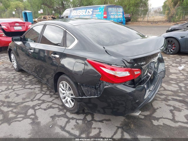 Nissan Altima 2.5 S 2018 1N4AL3AP4JC475570 Image 3