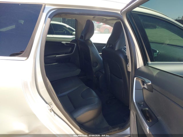 Продажа на аукционе авто 2014 Volvo Xc60 T6 R-design Premier Plus, vin: YV4902DZ5E2504144, номер лота: 45579160