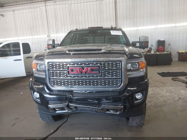 Продаж на аукціоні авто 2018 Gmc Sierra 3500hd Denali, vin: 1GT42YEY1JF135687, номер лоту: 45579186