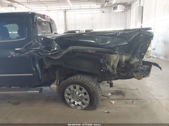 Продаж на аукціоні авто 2018 Gmc Sierra 3500hd Denali, vin: 1GT42YEY1JF135687, номер лоту: 45579186