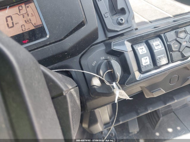 Продажа на аукционе авто 2024 Can-am Defender Max Xt Hd9, vin: 3JBUCAP40RK001326, номер лота: 45579192