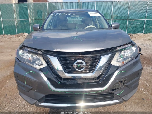 Продажа на аукционе авто 2017 Nissan Rogue S, vin: KNMAT2MT2HP532302, номер лота: 45579216