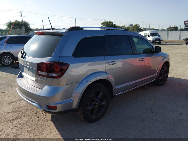 3C4PDDGG4JT522924 Dodge Journey Crossroad Awd
