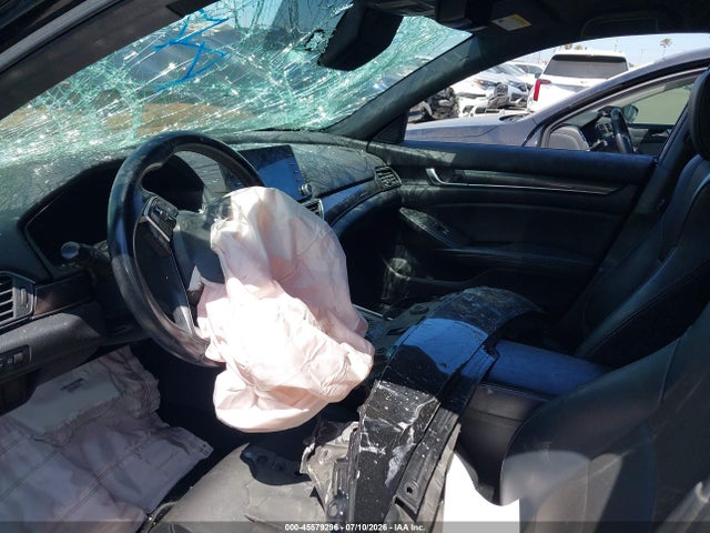 1HGCV1F36JA244013 Honda Accord Sport