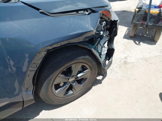 Toyota RAV4 LE 2026 2T36DRBV8TC005394 Image 17