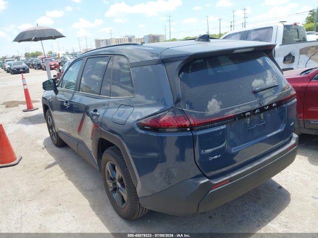 Toyota RAV4 LE 2026 2T36DRBV8TC005394 Image 3