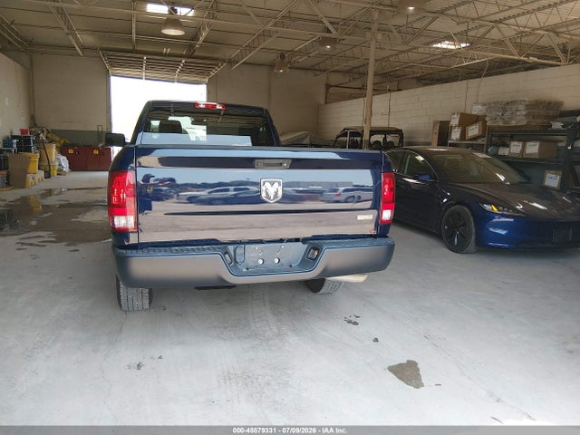 45579331 :رقم المزاد ، 3C6JR6DG1HG764720 vin ، 2017 Ram 1500 Tradesman  4x2 8' Box مزاد بيع