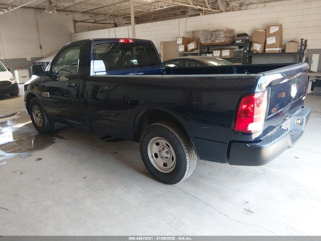 45579331 :رقم المزاد ، 3C6JR6DG1HG764720 vin ، 2017 Ram 1500 Tradesman  4x2 8' Box مزاد بيع