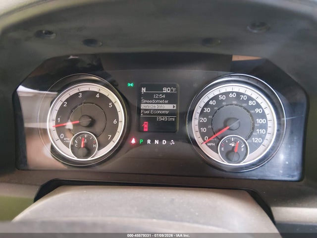 45579331 :رقم المزاد ، 3C6JR6DG1HG764720 vin ، 2017 Ram 1500 Tradesman  4x2 8' Box مزاد بيع
