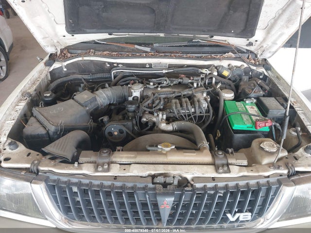 1999 Mitsubishi Montero Sport Ls/xls მანქანა იყიდება აუქციონზე, vin: JA4LS31H5XP003825, აუქციონის ნომერი: 45579340
