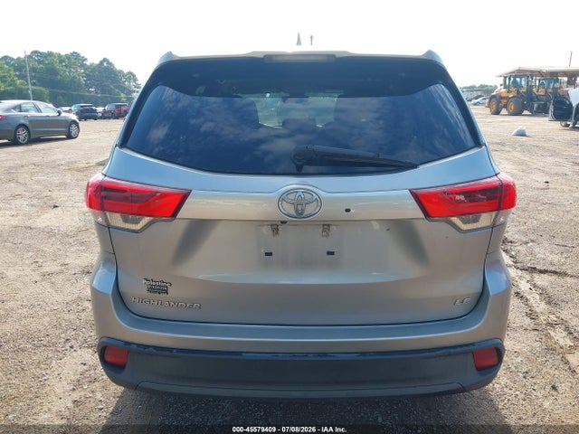 5TDZZRFH5HS229376 Toyota Highlander Le Plus
