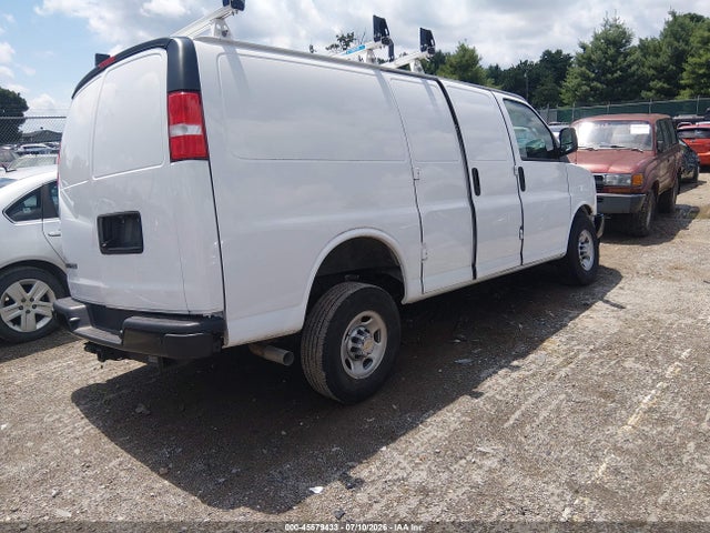 45579433 :رقم المزاد ، 1GCWGAFP3P1242639 vin ، 2023 Chevrolet Express Cargo Rwd 2500 Regular Wheelbase Wt مزاد بيع