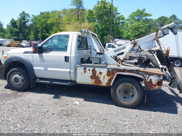 2014 Ford F-550 Chassis Xl მანქანა იყიდება აუქციონზე, vin: 1FDUF5HT7EEB42704, აუქციონის ნომერი: 45579454