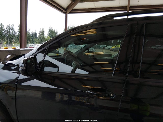 5FNYF8H03PB029184 Honda Passport Awd Elite