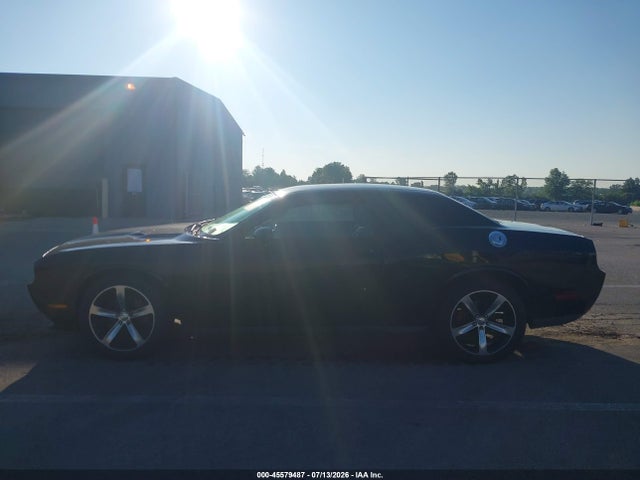 45579487 :رقم المزاد ، 2C3CDYAG3DH692532 vin ، 2013 Dodge Challenger Sxt مزاد بيع