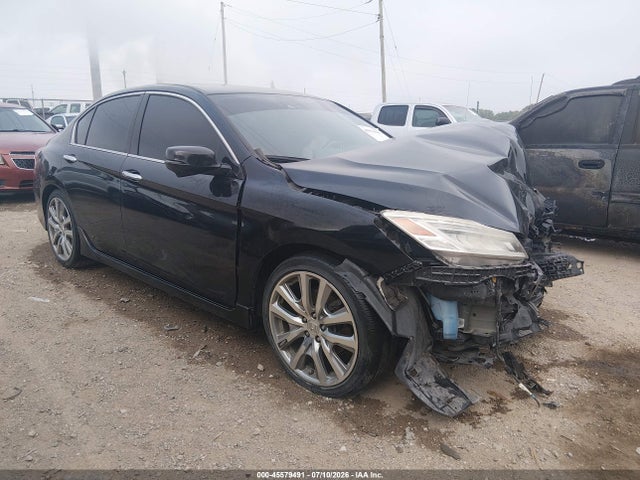 Aukcja sprzedaży 2017 Honda Accord Touring V6, vin: 1HGCR3F98HA037542, numer aukcji: 45579491