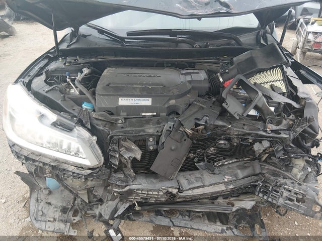 Auction sale of the 2017 Honda Accord Touring V6, vin: 1HGCR3F98HA037542, lot number: 45579491