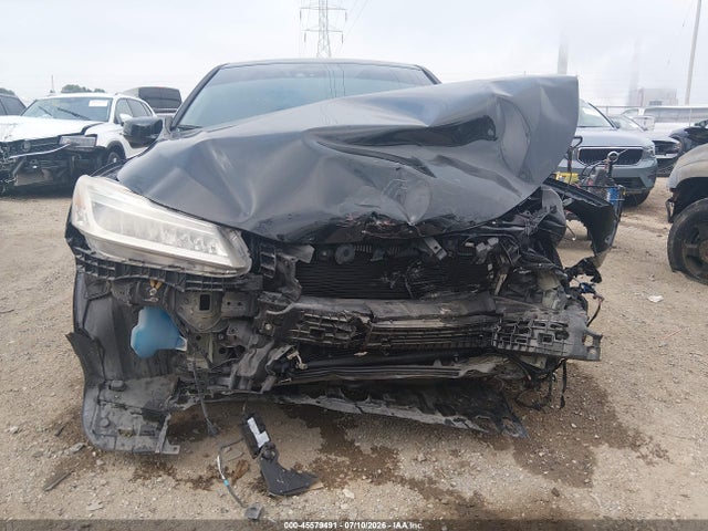 Auction sale of the 2017 Honda Accord Touring V6, vin: 1HGCR3F98HA037542, lot number: 45579491