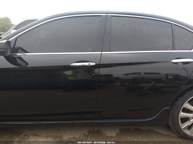 Auction sale of the 2017 Honda Accord Touring V6, vin: 1HGCR3F98HA037542, lot number: 45579491
