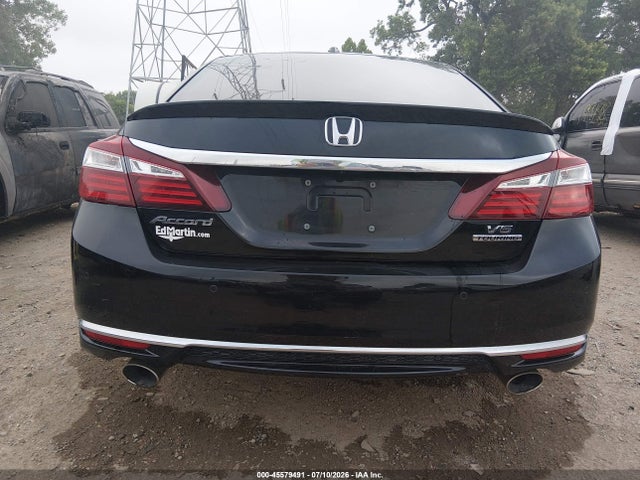 Auction sale of the 2017 Honda Accord Touring V6, vin: 1HGCR3F98HA037542, lot number: 45579491