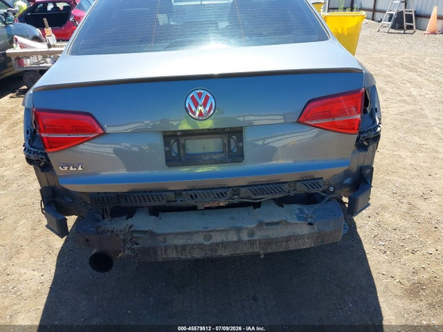 3VW4T7AJXHM339105 Volkswagen JETTA GLI