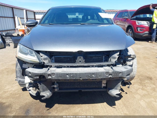 3VW4T7AJXHM339105 Volkswagen JETTA GLI